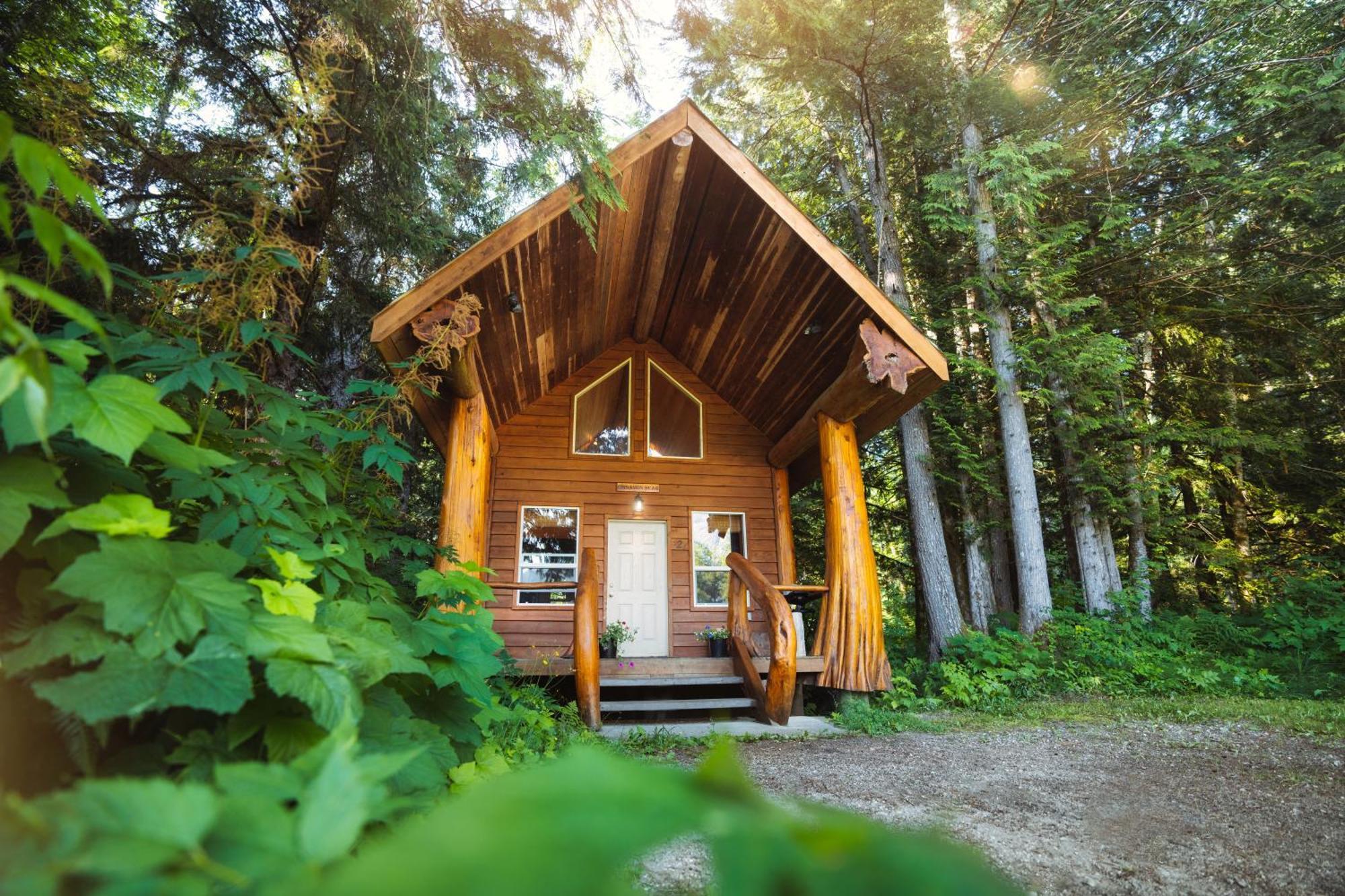 Bella Coola Grizzly Tours And Resort Hagensborg Extérieur photo