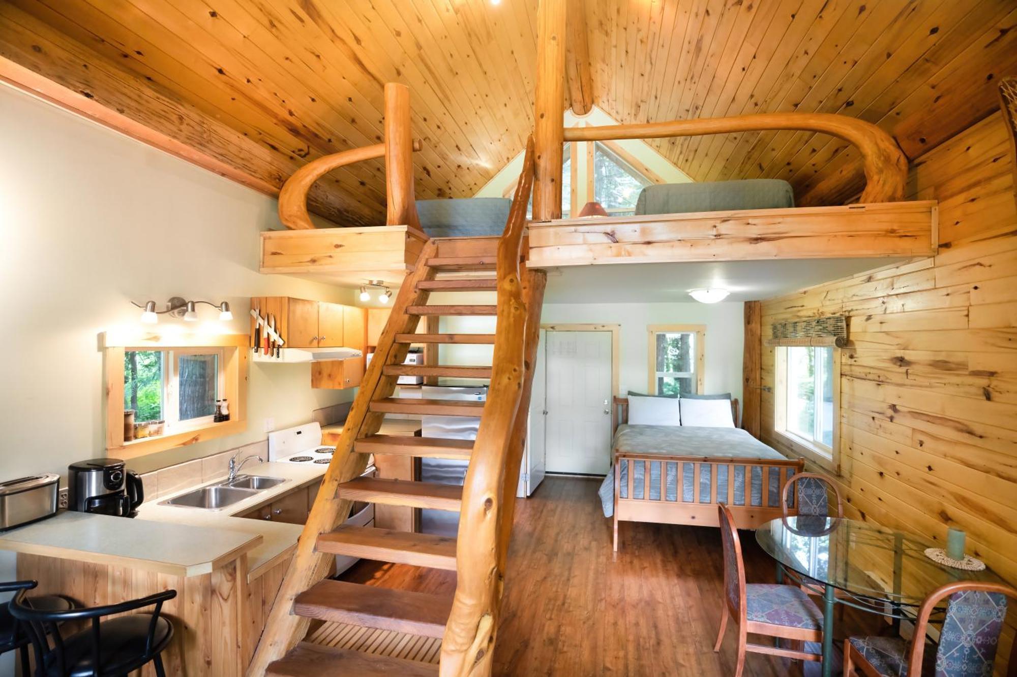 Bella Coola Grizzly Tours And Resort Hagensborg Extérieur photo