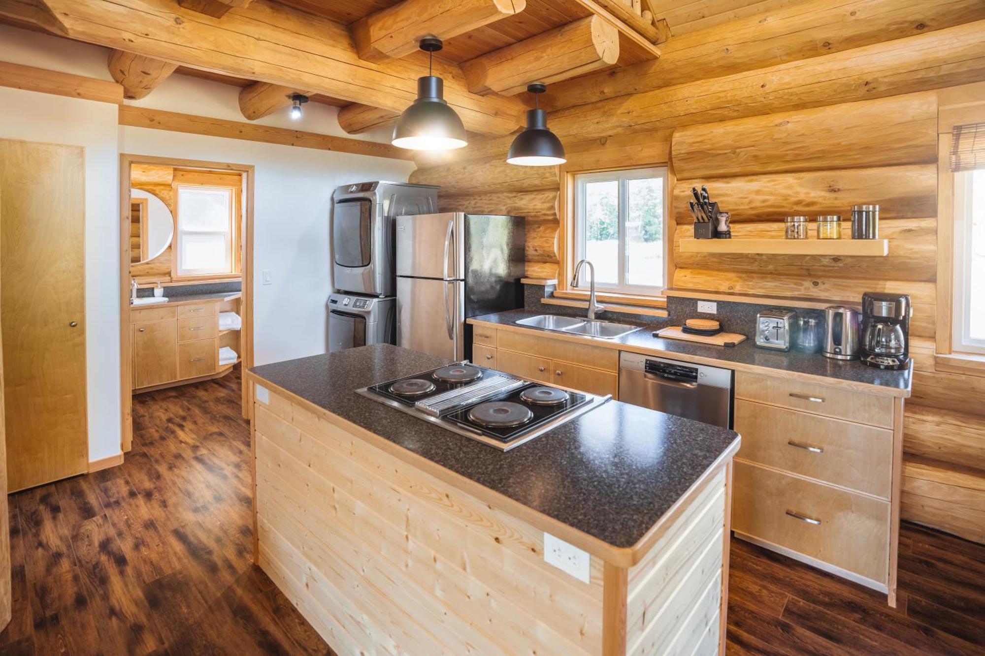 Bella Coola Grizzly Tours And Resort Hagensborg Extérieur photo
