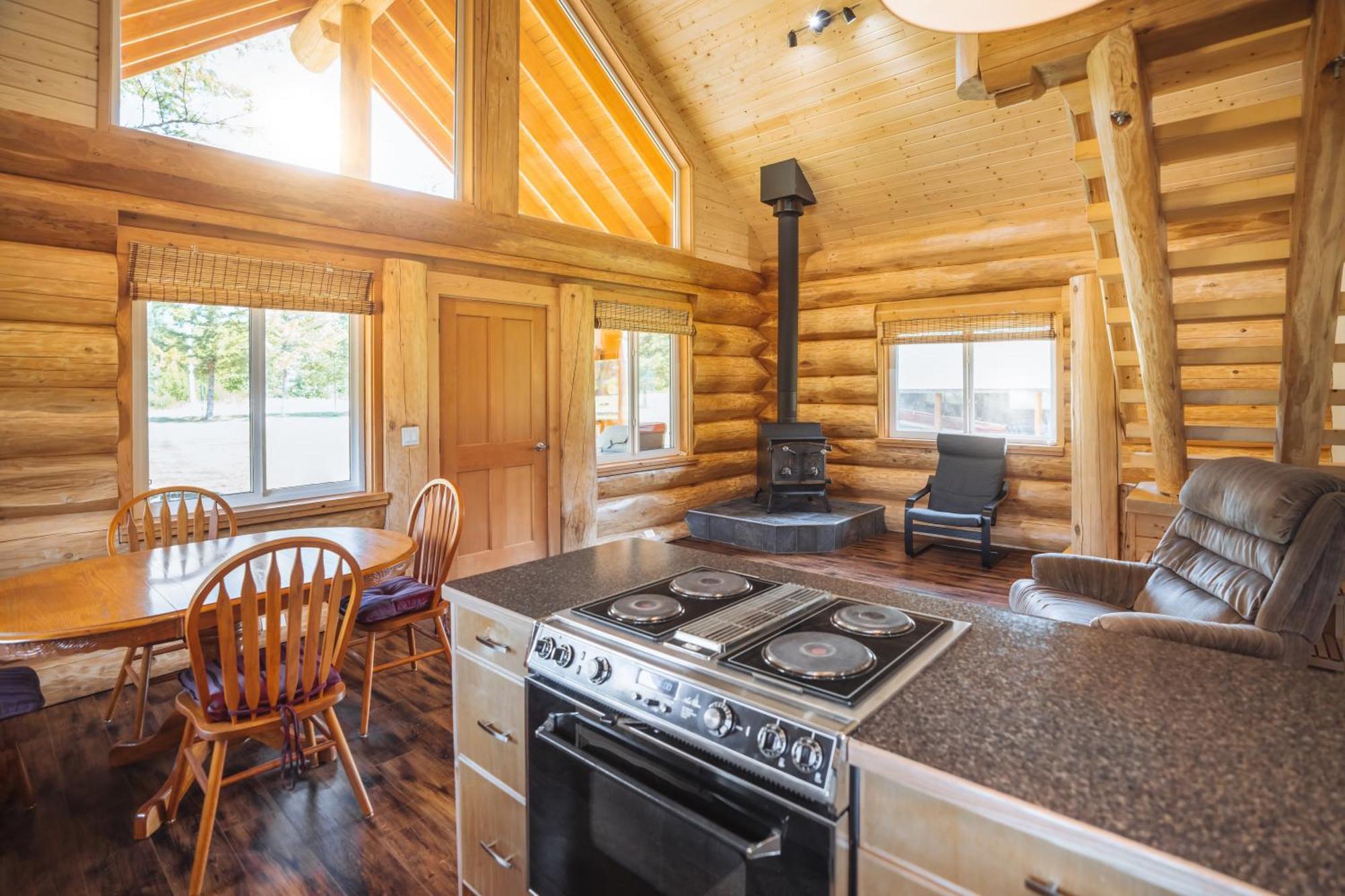 Bella Coola Grizzly Tours And Resort Hagensborg Extérieur photo